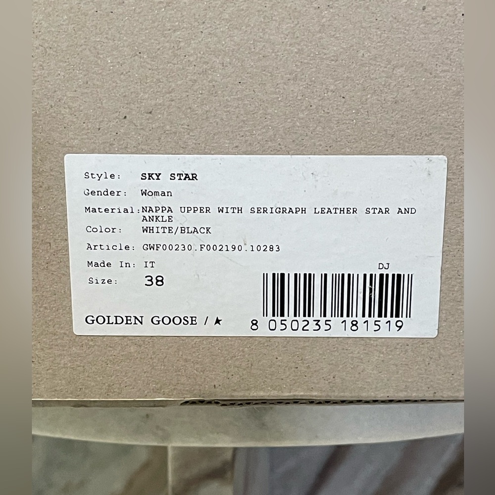 Golden Goose Sky Star womans shoe